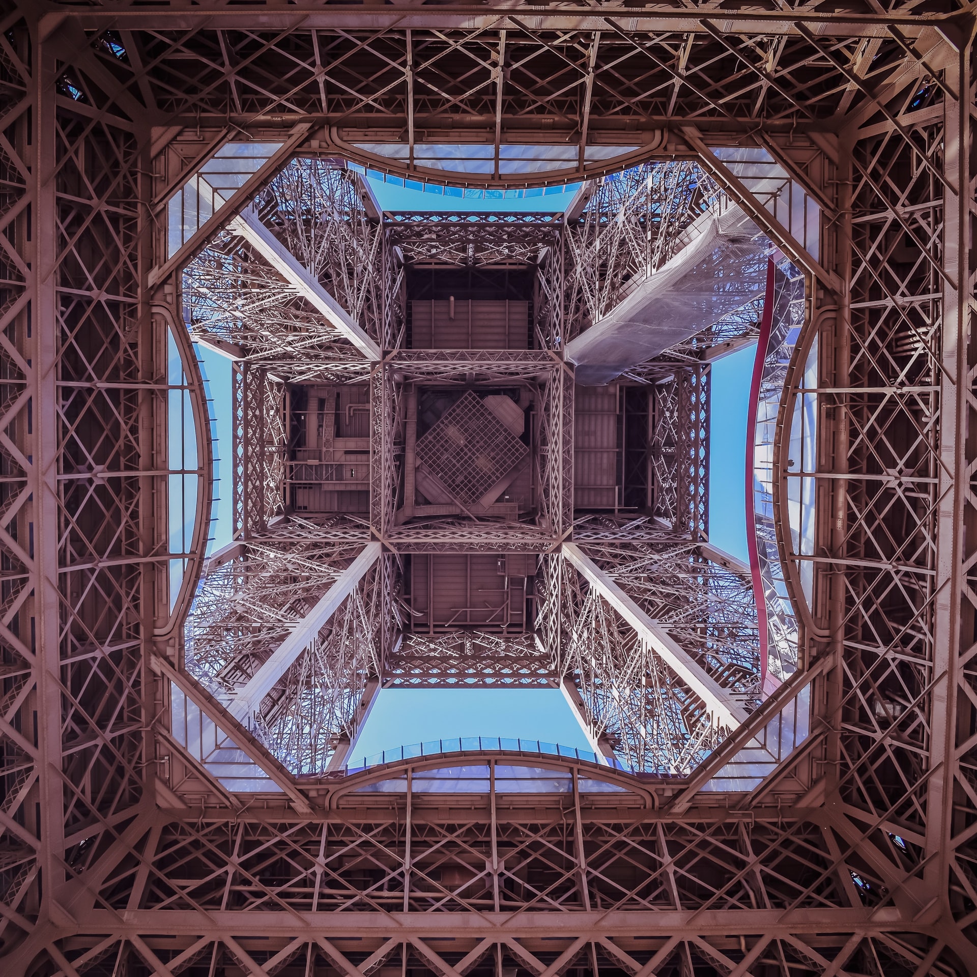 Engineering of the Eiffel Tower seen from below